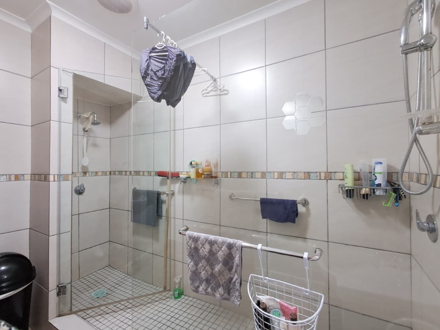 To Let 2 Bedroom Property for Rent in Monte Vista Western Cape